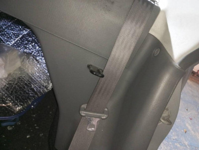 CINTURON SEGURIDAD TRASERO IZQUIERDO