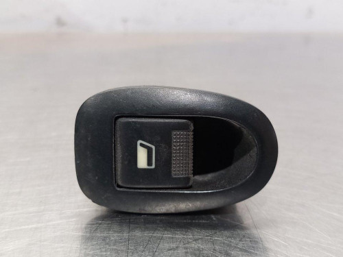  MANDO ELEVALUNAS TRASERO IZQUIERDO Peugeot 406 BERLINA (S1/S2) 
