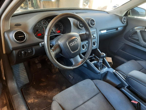 AUDI A3 (8P1) — vehículo donante para recambios 
