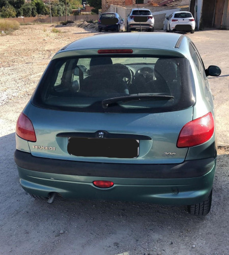 PEUGEOT 206 — автомобиль-донор на запчасти 