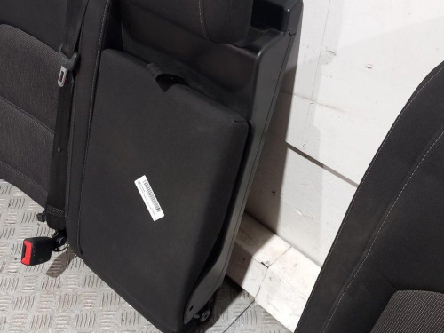 ASIENTOS TRASEROS VOLKSWAGEN PASSAT VARIANT (3G5) 