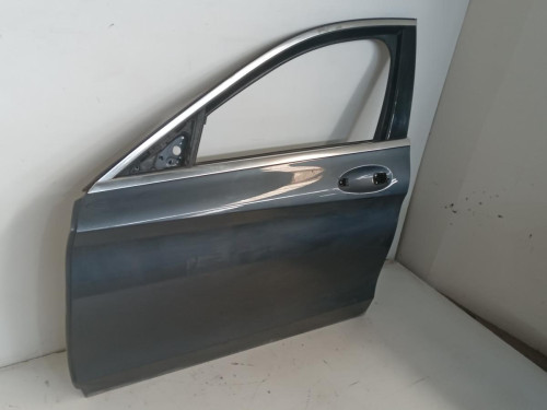 PUERTA DELANTERA IZQUIERDA Mercedes-Benz CLASE C (BM 205) BERLINA 