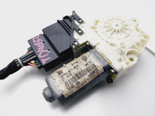MOTOR ELEVALUNAS TRASERO DERECHO Seat LEON (1M1) 