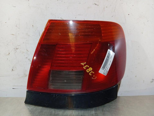  PILOTO TRASERO DERECHO AUDI A4 BERLINA (B5) 