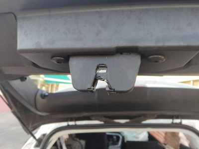 CERRADURA MALETERO / PORTON Peugeot 3008 (07.2016->)