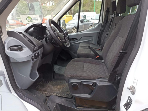 FORD TRANSIT CHASIS CABINA (TTS) — vehículo donante para recambios 