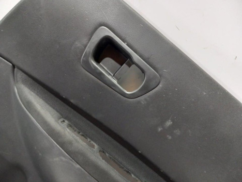  GUARNECIDO PUERTA TRASERA DERECHA Nissan QASHQAI (J10) 