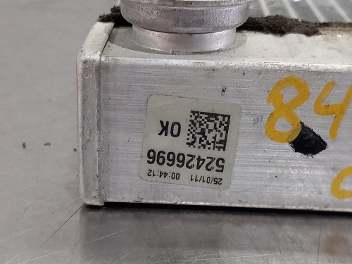  CONDENSADOR / RADIADOR AIRE ACONDICIONADO Opel INSIGNIA BERLINA 