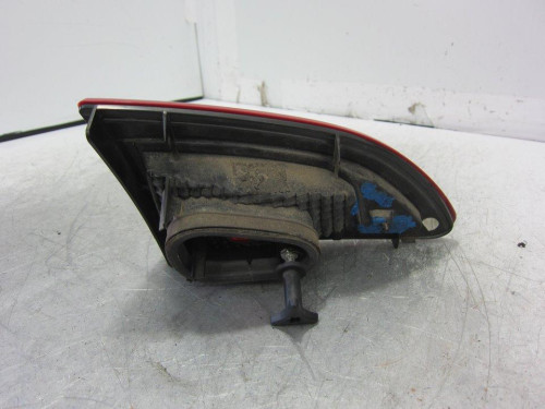 PILOTO TRASERO DERECHO INTERIOR Renault SCENIC III (JZ) 