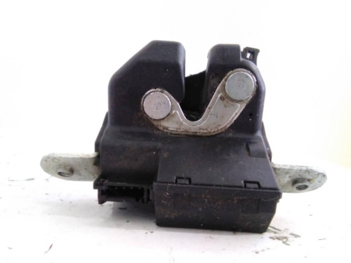  CERRADURA MALETERO / PORTON OPEL CORSA D 