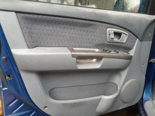  KIA CARENS (RS) 