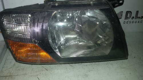 FARO DERECHO Mitsubishi MONTERO (V60/V70) 
