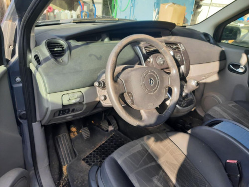  RENAULT SCENIC II (JM) 