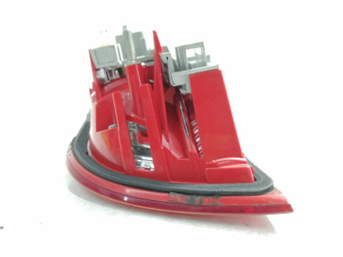  PILOTO TRASERO CENTRAL AUDI A3 SPORTBACK (8PA) 