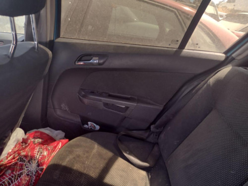  GUARNECIDO PUERTA TRASERA DERECHA OPEL ASTRA H BERLINA 