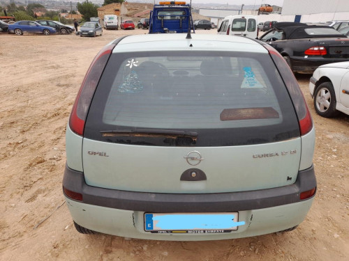 OPEL CORSA C — автомобиль-донор на запчасти 