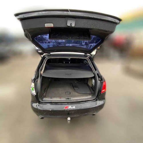 AUDI A4 AVANT (8E) used