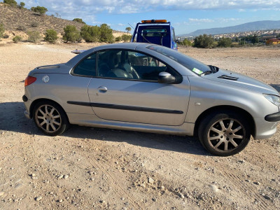 PEUGEOT 206 CC CABRIO-COUPÉ