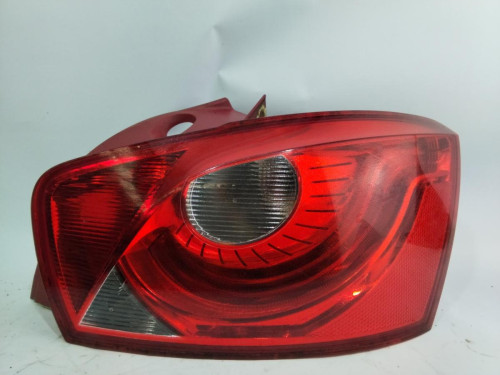 PILOTO TRASERO DERECHO Seat IBIZA BERLINA (6J5) 