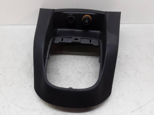 GUARNECIDOS PALANCA CAMBIO Citroen C4 BERLINA 