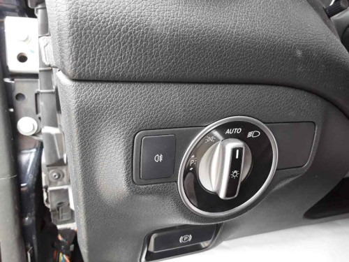 MANDO LUCES MERCEDES-BENZ CLASE CLA (BM 117) 