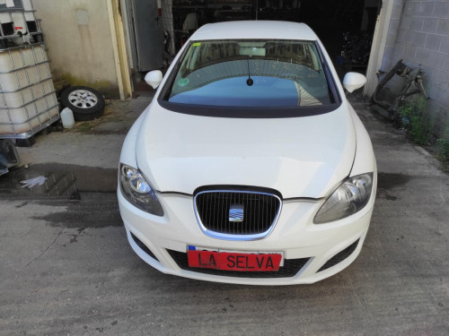 SEAT LEON (1P1) — автомобиль-донор на запчасти 