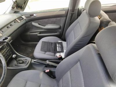CINTURON SEGURIDAD DELANTERO DERECHO, AUDI, A6 BERLINA (4B2)
