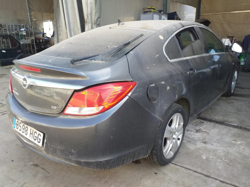  OPEL INSIGNIA BERLINA 