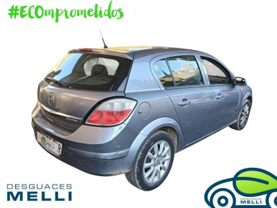OPEL ASTRA H BERLINA