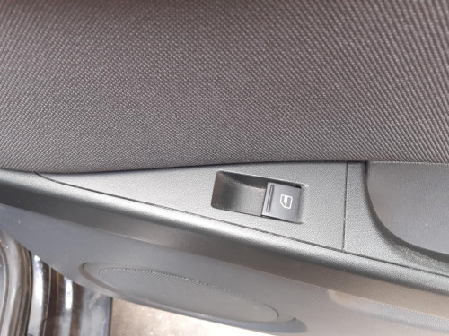  MANDO ELEVALUNAS TRASERO DERECHO SEAT LEON (1P1) 