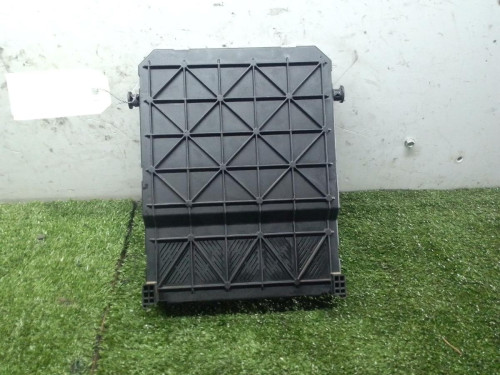  CAJA RELES / FUSIBLES DACIA SANDERO II 