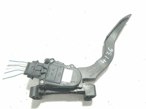  POTENCIOMETRO PEDAL KIA CARNIVAL 