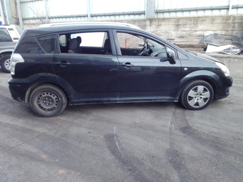  TOYOTA COROLLA VERSO (R1) 