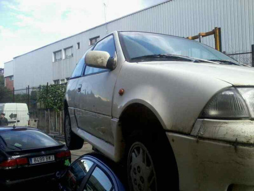  SUZUKI SWIFT BERLINA (SF/EA) 