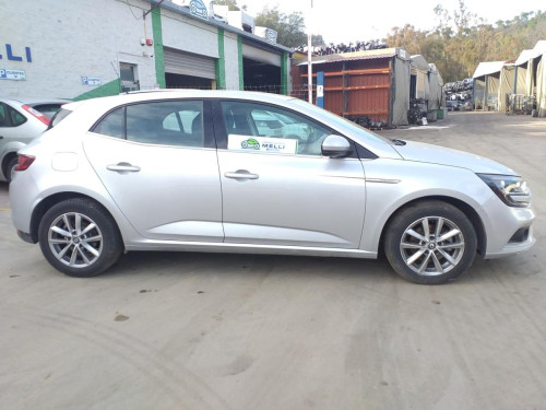  RENAULT MEGANE IV BERLINA 5P 