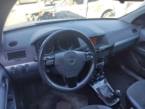  OPEL ASTRA H CARAVAN 