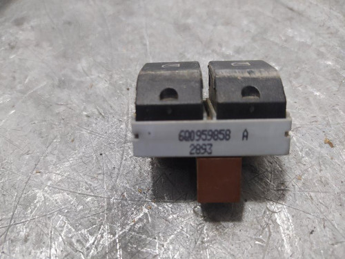 MANDO ELEVALUNAS DELANTERO IZQUIERDO SEAT IBIZA (6L1) 