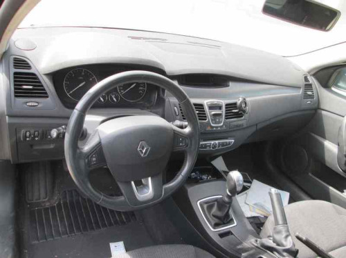 RENAULT LAGUNA III BERLINA — автомобиль-донор на запчасти 