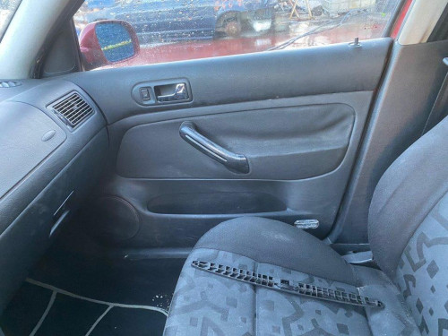  VOLKSWAGEN GOLF IV BERLINA (1J1)(10.1997) 