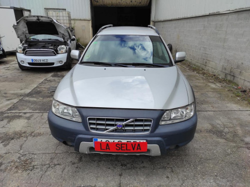 VOLVO XC70 — автомобиль-донор на запчасти 