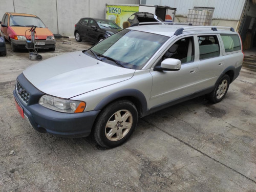 VOLVO XC70 — автомобиль-донор на запчасти 