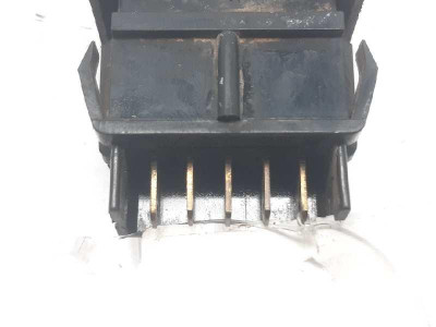 MANDO ELEVALUNAS DELANTERO DERECHO, RENAULT