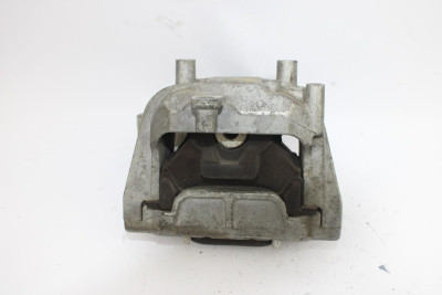 SOPORTE MOTOR DERECHO