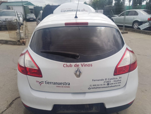  PORTON TRASERO Renault MEGANE III BERLINA 5P 