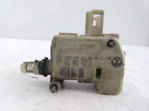 MOTOR CIERRE CENTRALIZADO PORTON VOLKSWAGEN GOLF IV BERLINA (1J1)(10.1997) 