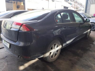 RENAULT LAGUNA III BERLINA