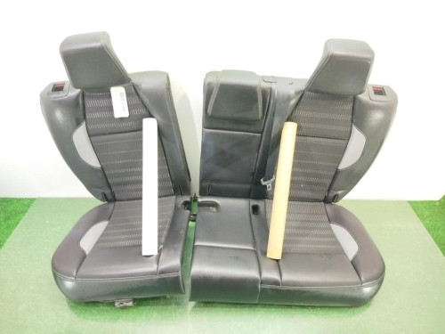 ASIENTOS TRASEROS PEUGEOT 2008 
