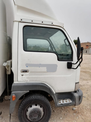 NISSAN CABSTAR — автомобиль-донор на запчасти 