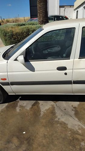 PUERTA DELANTERA IZQUIERDA Ford Escort Berl./Turnier (1995->) Ford Escort Berl./Turnier (1995->) 