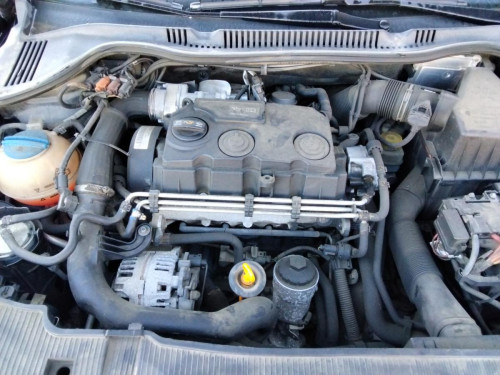 SEAT IBIZA BERLINA (6J5) — vehículo donante para recambios 